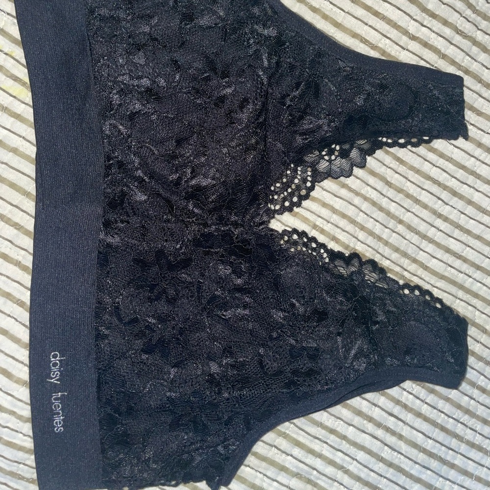 daisy fuentes bras